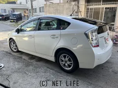 トヨタ プリウス