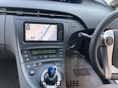 トヨタ プリウス