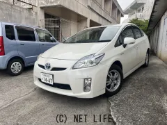 トヨタ プリウス