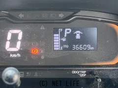 ダイハツ ミライース