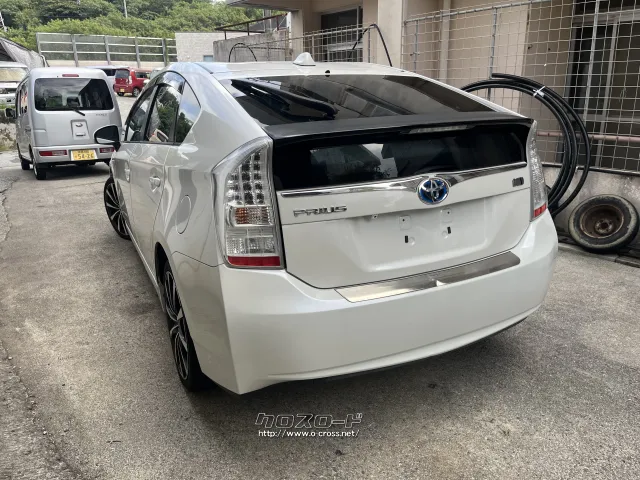 トヨタ プリウス