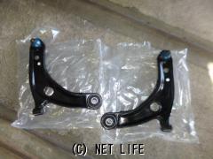 足廻り アクア社外新品ロアアーム(各9900円）