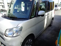 部品取車 タント