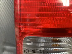外装・エアロ ハイエース 右 テールランプ