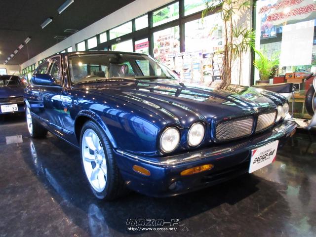 ジャガー XJ 4.0V8XJ-Rスーパーチャージャー後期モデル・禁煙車の屋根
