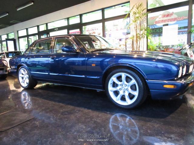 ジャガー XJ 4.0V8XJ-Rスーパーチャージャー後期モデル・禁煙車の屋根