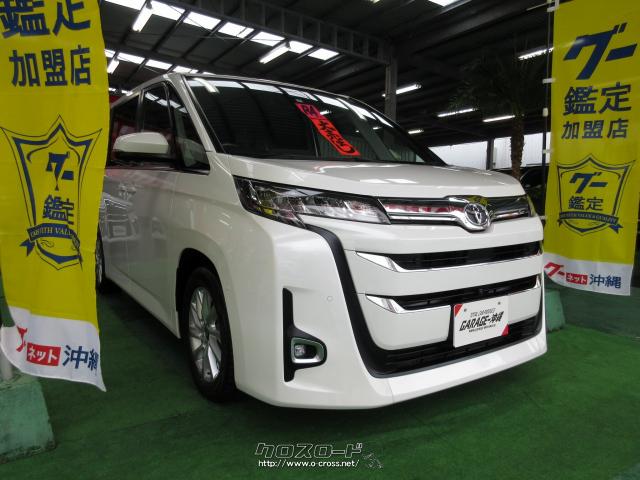 トヨタ ノア（NOAH） 2.0Z・純正10インチナビ&フルセグ・LED