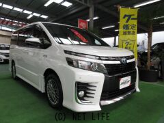 トヨタ ヴォクシー