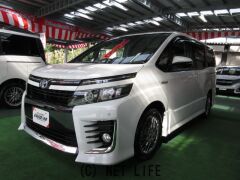 トヨタ ヴォクシー