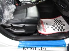 トヨタ カローラ