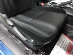 トヨタ FJクルーザー