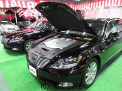 レクサス LSハイブリッド LS600hLロング・リヤセパレートシート4