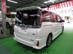 トヨタ ヴォクシー