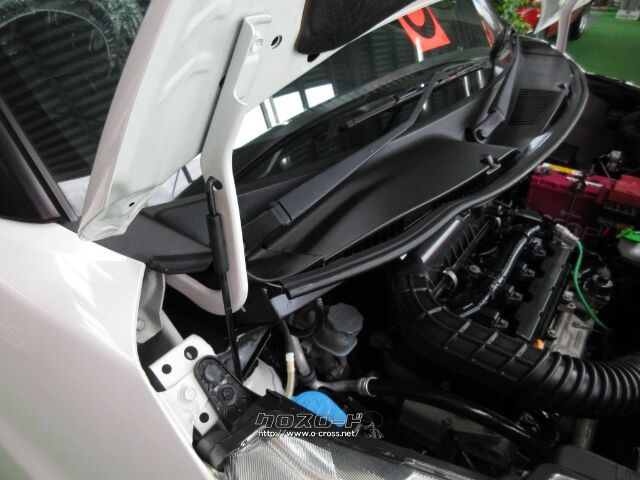 スズキ ソリオ バンディットHV1.3SV・純正8インチナビ
