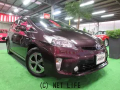 トヨタ プリウス