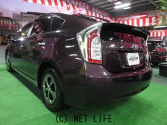 トヨタ プリウス