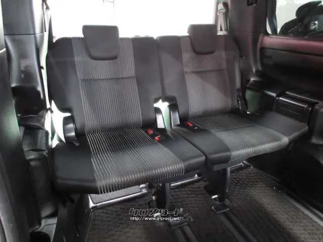 トヨタ ヴォクシー