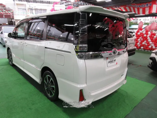 トヨタ ヴォクシー