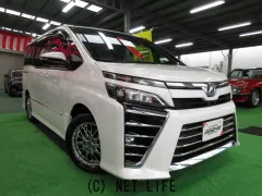 トヨタ ヴォクシー