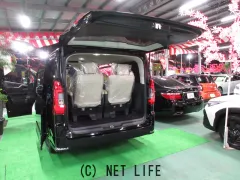 トヨタ グランエース