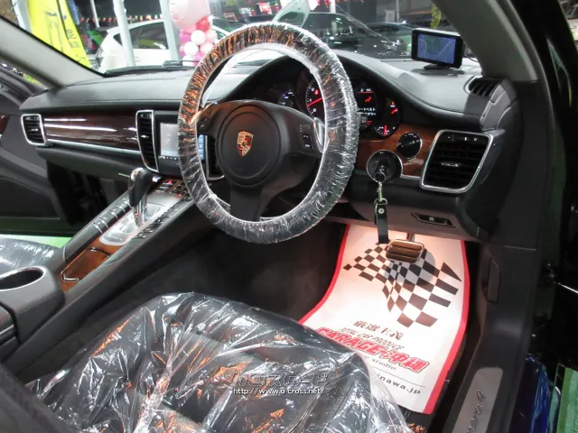 ポルシェ パナメーラ