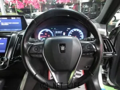 トヨタ クラウン