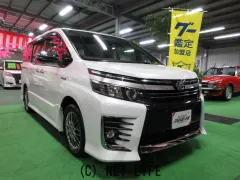 トヨタ ヴォクシー