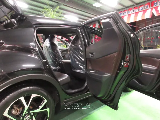 トヨタ C-HR