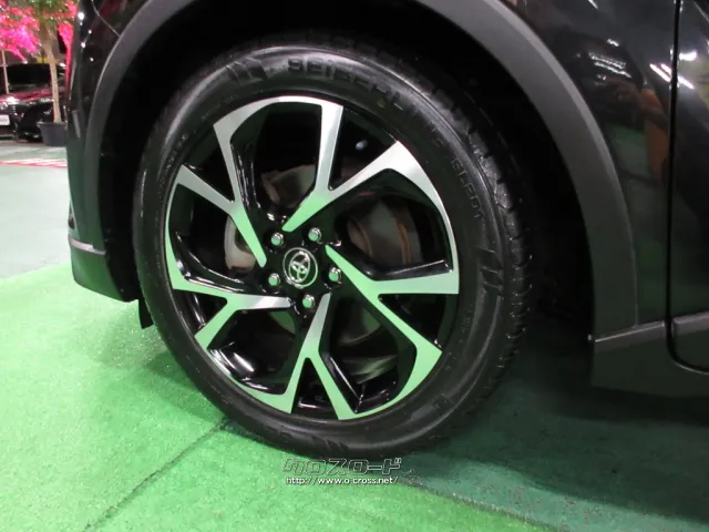 トヨタ C-HR