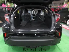 トヨタ C-HR