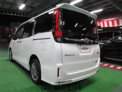 トヨタ エスクァイア