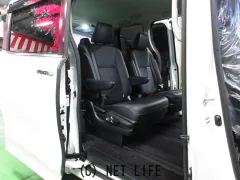 トヨタ エスクァイア