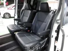 トヨタ エスクァイア