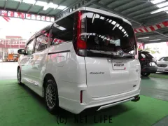 トヨタ エスクァイア