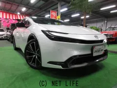 トヨタ プリウス