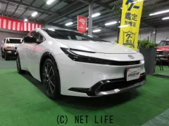 トヨタ プリウス