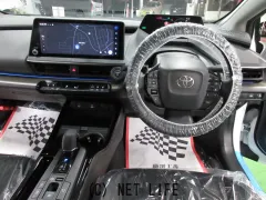トヨタ プリウス