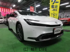 トヨタ プリウス