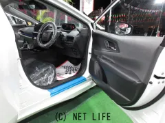 トヨタ プリウス