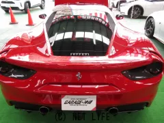 フェラーリ 488GTB