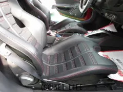 フェラーリ 488GTB