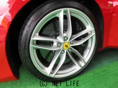 フェラーリ 488GTB