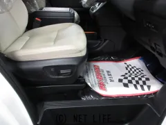 トヨタ グランエース