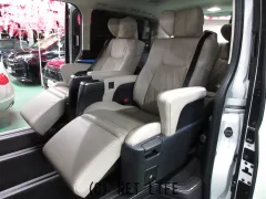 トヨタ グランエース