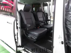 トヨタ エスクァイア