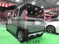 三菱 デリカミニ