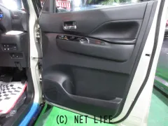 三菱 デリカミニ