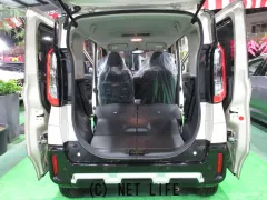 三菱 デリカミニ