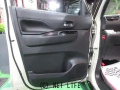 三菱 デリカミニ