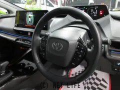 トヨタ プリウス